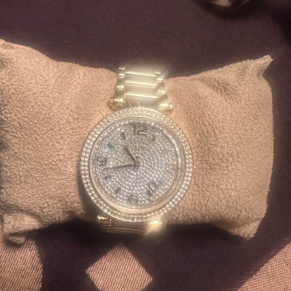 Michael Kors Gold Bracelet Watch Band - Picture 4 of 5
